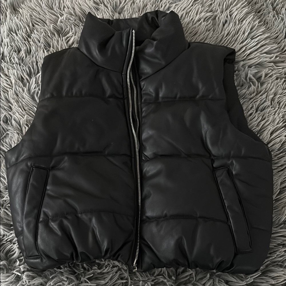 AMBIENCE WMNS BLACK PUFFER VEST